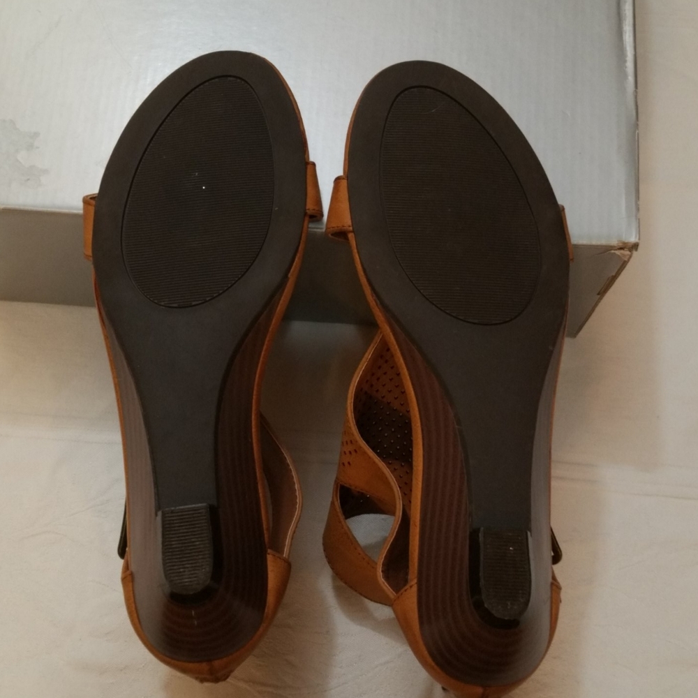 Sugar Brown Sandals Shoes Peep Toe Size 8 - Picture 6 of 6